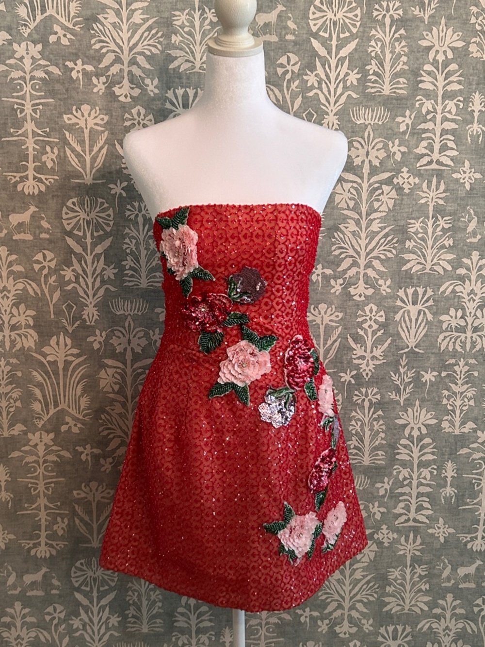 HELSI Frida Strapless Beaded Floral Appliqué Mini Dress- Small